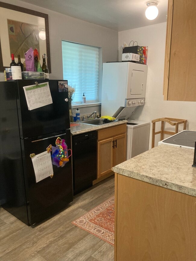 Kitchen - 2301 Osceola St