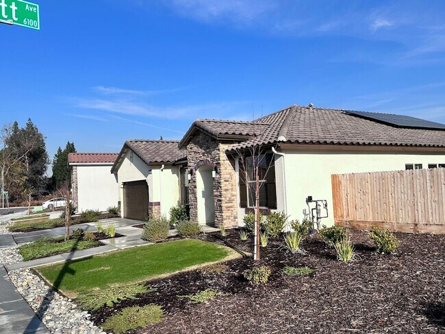 Foto del edificio - Newly Built 4-Bed Home