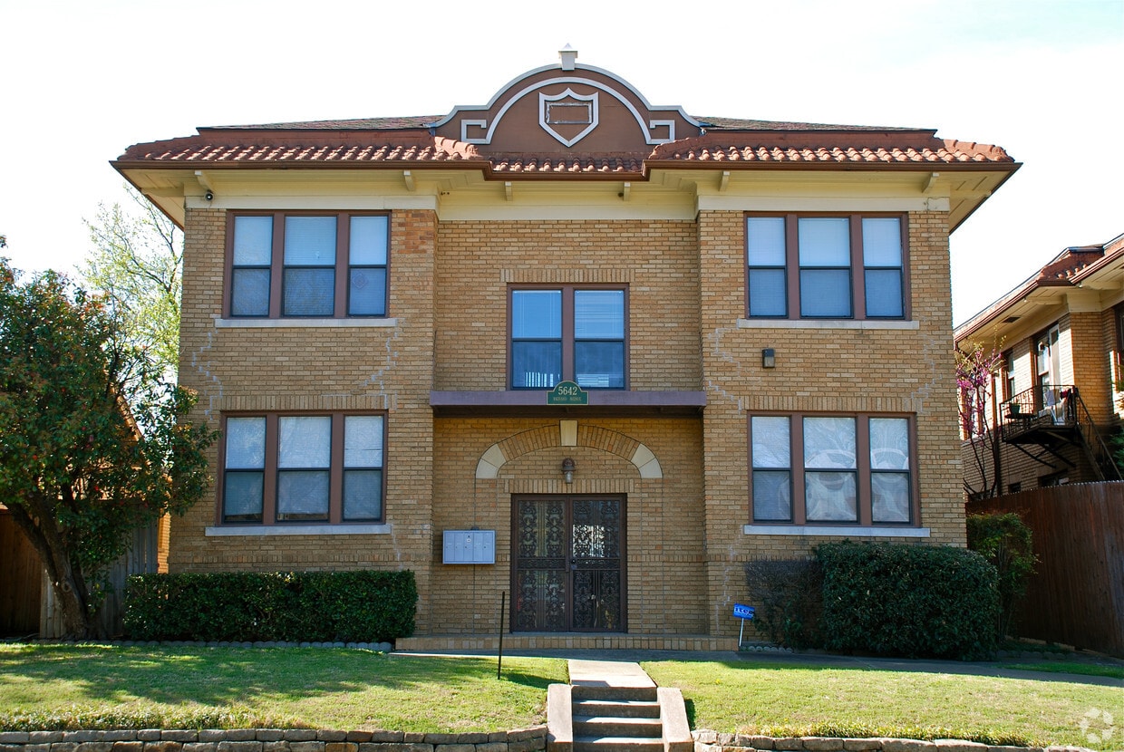 Building Photo - 5642 Richard Ave