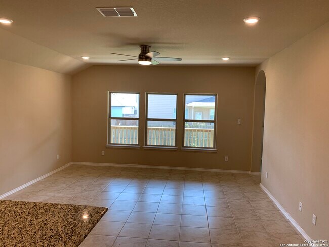 Foto del edificio - 3612 Space Cloud Dr