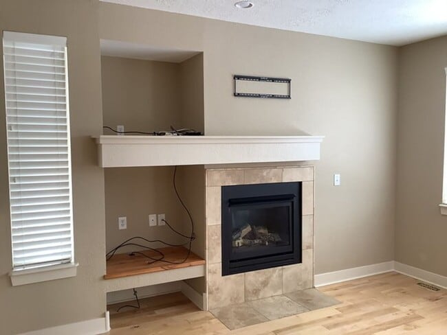 Foto del edificio - 3 Bedroom Home in Blackhawk Station