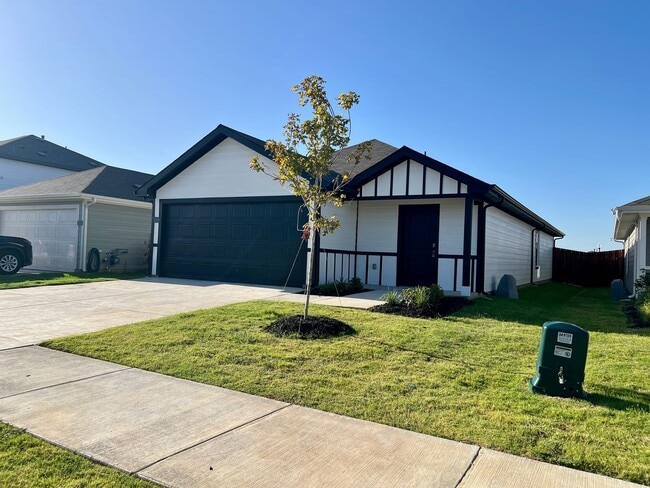 Photo - 5529 Rollins Drive House