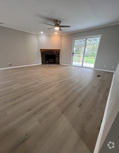Building Photo - 5217 Style Dr