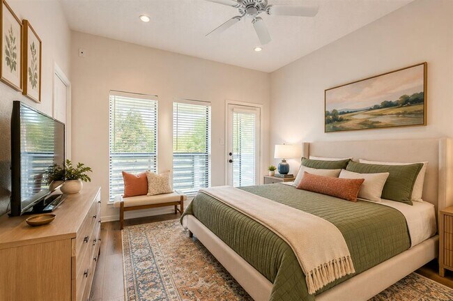 Foto del edificio - 1404 Norwalk Ln