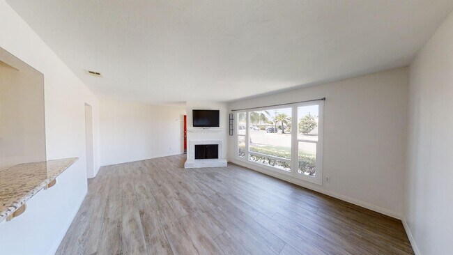 Foto del edificio - 5184 Ewing St