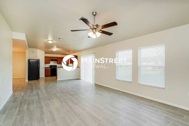 Foto del edificio - 3 Bedroom Pet-Friendly Home in Cape Coral, FL with Main Street Renewal