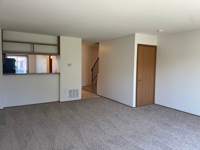 Foto del edificio - 2703 Vineyard Dr