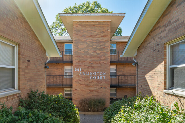 Foto del edificio - Arlington Court