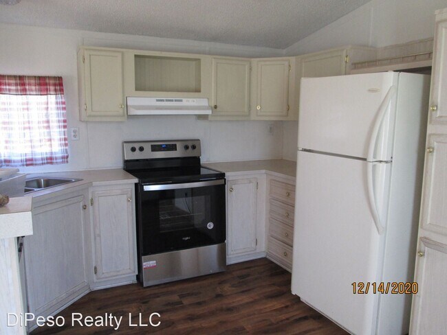 Building Photo - 2 br, 2 bath House - 2286 N. Sunset Ave