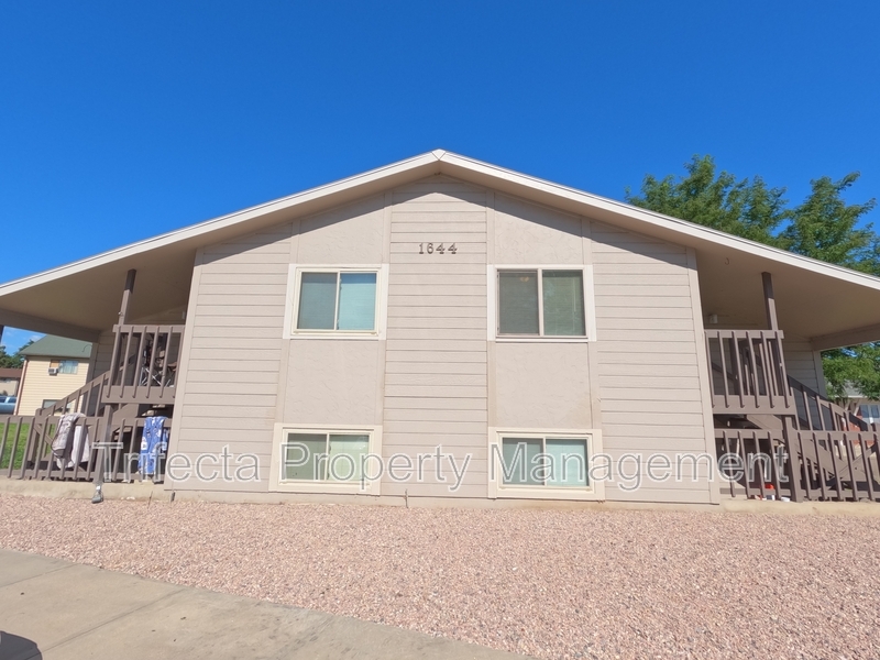 Foto principal - 1644 E Pitkin St