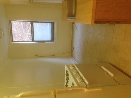 Primary Photo - 373 92nd St