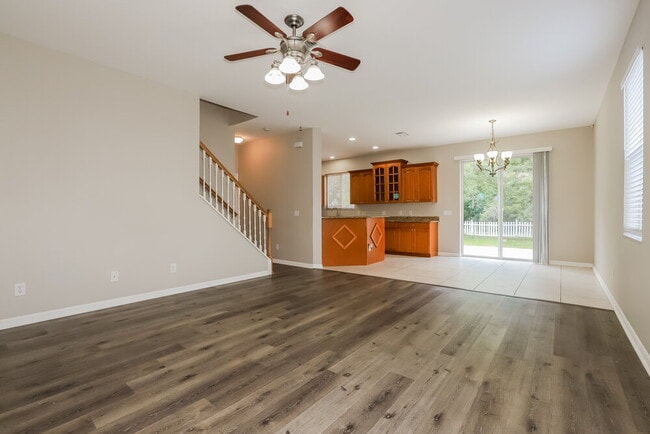 Building Photo - 26820 Stillbrook Dr