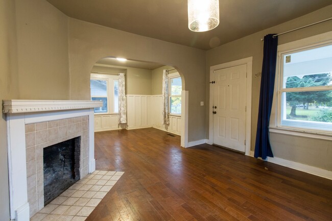 Foto del edificio - Cute St Johns Home with Updated Kitchen, F...