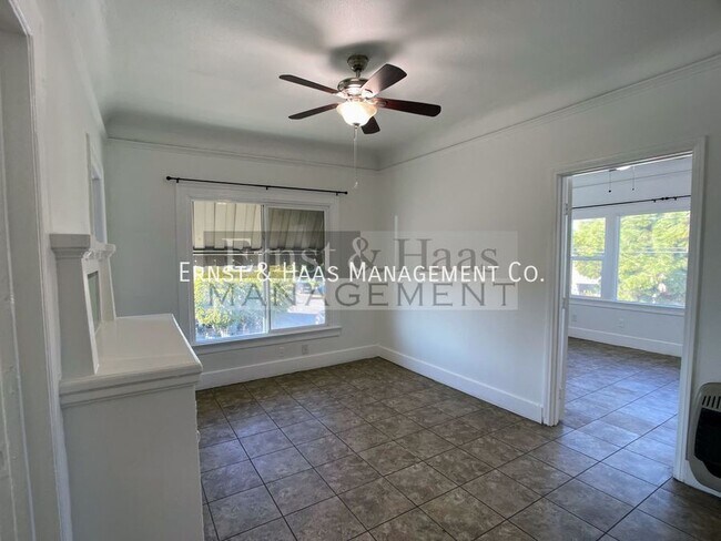 Foto del edificio - Fantastic 2 Bedroom Apartment Near Poly Hi...