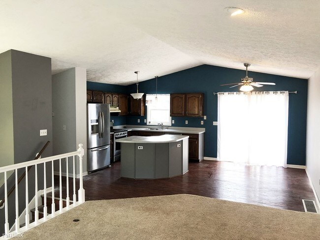 Building Photo - 3 br, 2 bath House - 7175 Nottingham Dr