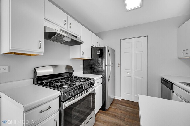 Foto del edificio - 339 Mulberry Ct