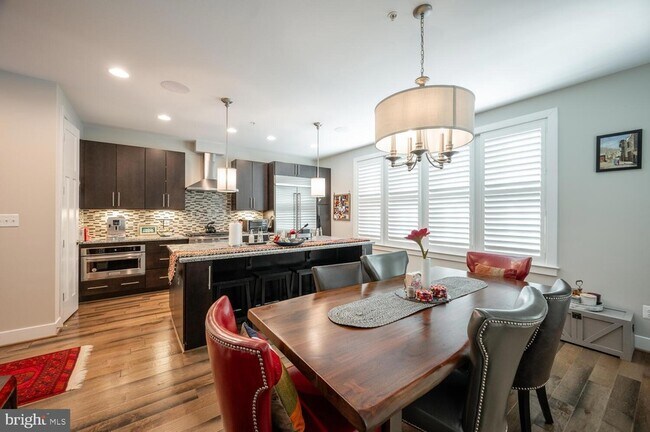 Foto del edificio - 1126 N Stuart St