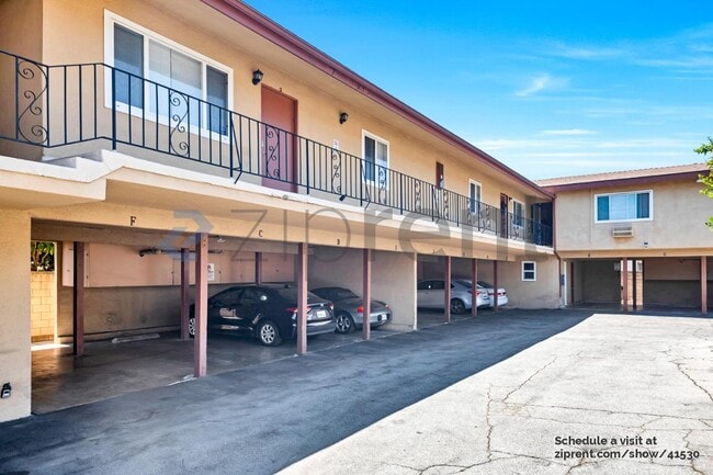 Building Photo - 837 S Sierra Vista Ave