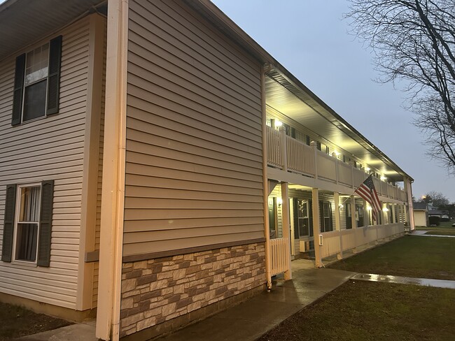 Building Photo - Bairsford Place Apartments