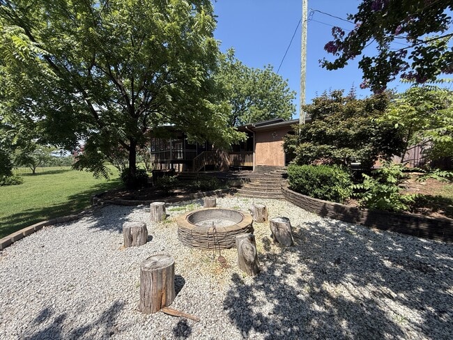 Building Photo - 238 State Rd S-37-435