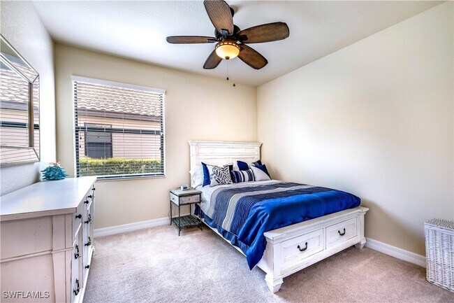 Foto del edificio - 28623 Derry Ct