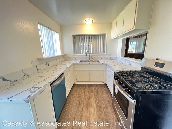 Building Photo - 4 br, 2 bath House - 5166 Bowden Avenue
