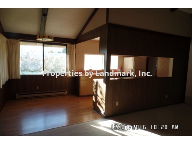 Building Photo - 110 Aspen Ln