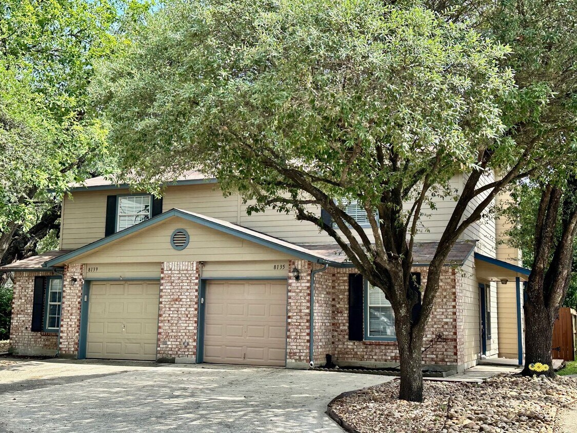 3 BD/2.5 BATH AVAILABLE FOR IMMEDIATE MOVE... - 3 BD/2.5 BATH AVAILABLE FOR IMMEDIATE MOVE...
