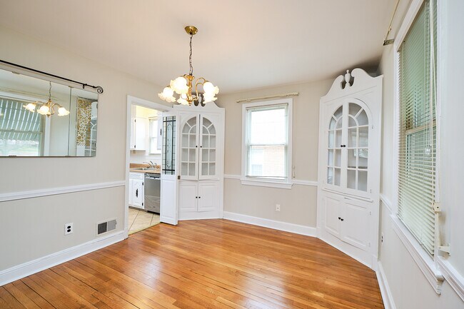 Building Photo - 3617 28th St NE