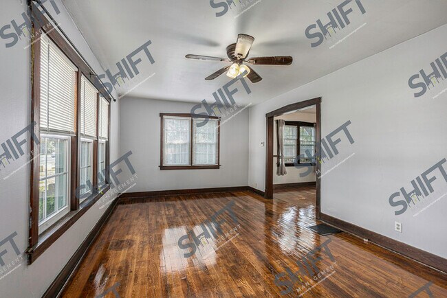 Building Photo - 1219 Ball - updated single family home
