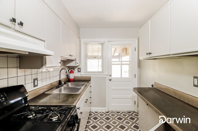 Building Photo - 1254 Brewster St Halethorpe MD, Halethorpe...