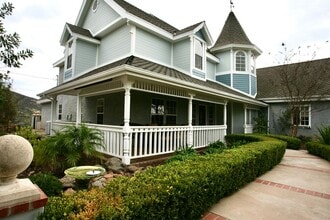 Building Photo - 10031 Valle Caballo Ln