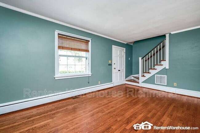 Building Photo - 901 Orchard Rd