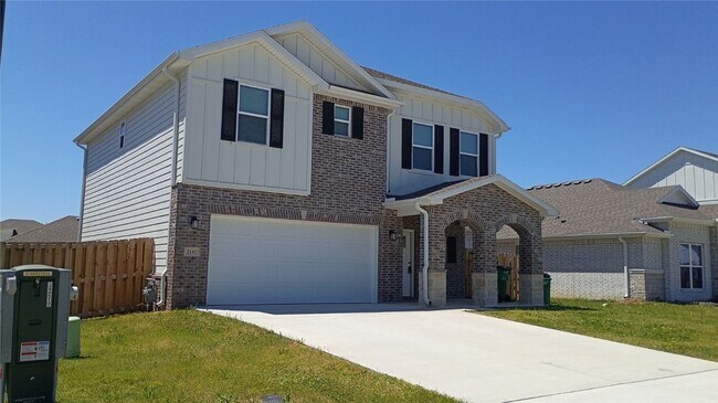 Foto del edificio - 2141 Bluebonnet Ln