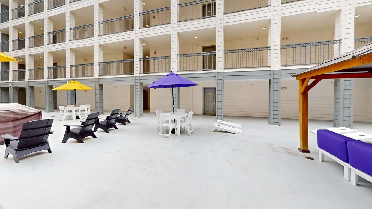 Photo - Altitude Baton Rouge Apartments