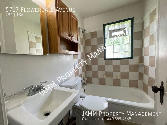 Foto del edificio - Cleveland: 1 Bedroom 1 Bathroom Cozy Home