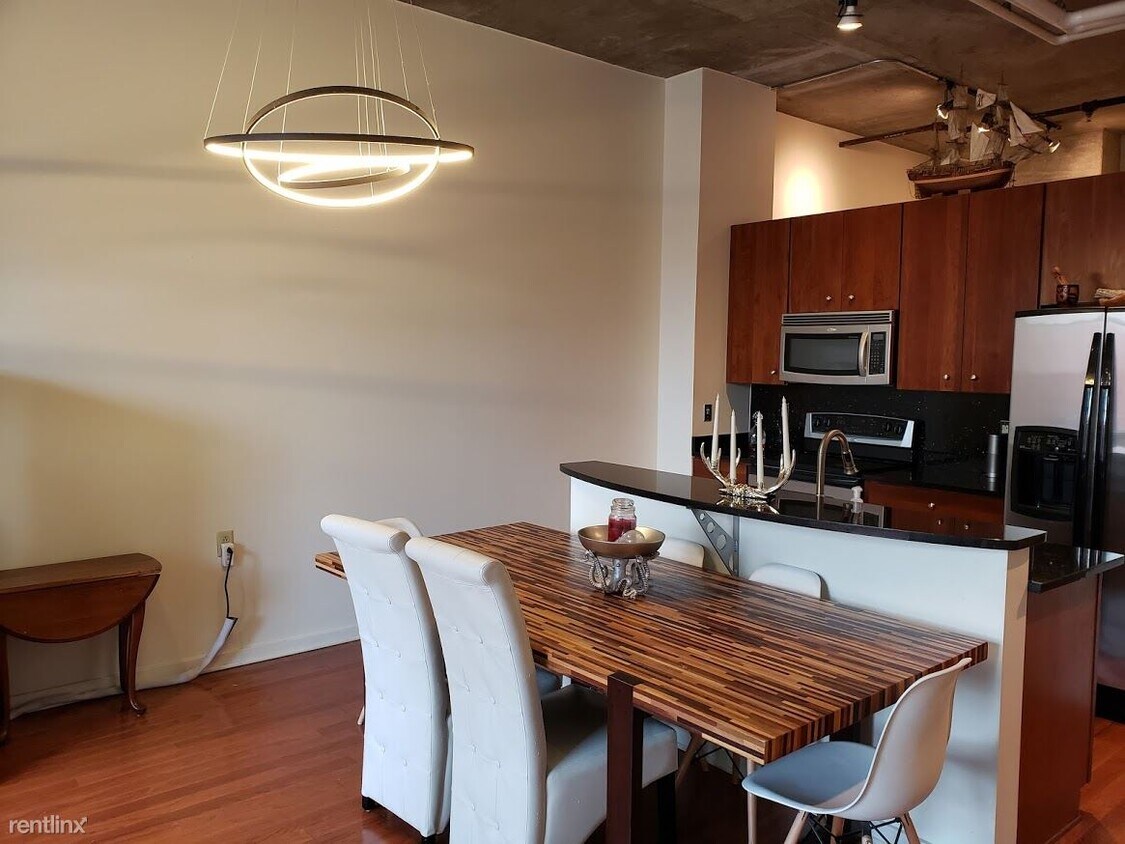 Primary Photo - 1 br, 1 bath Apartment - 258 S 3rd St