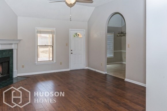 Building Photo - NOW AVAILABLE! - 1756 Edgeburg Ln, Cordova...