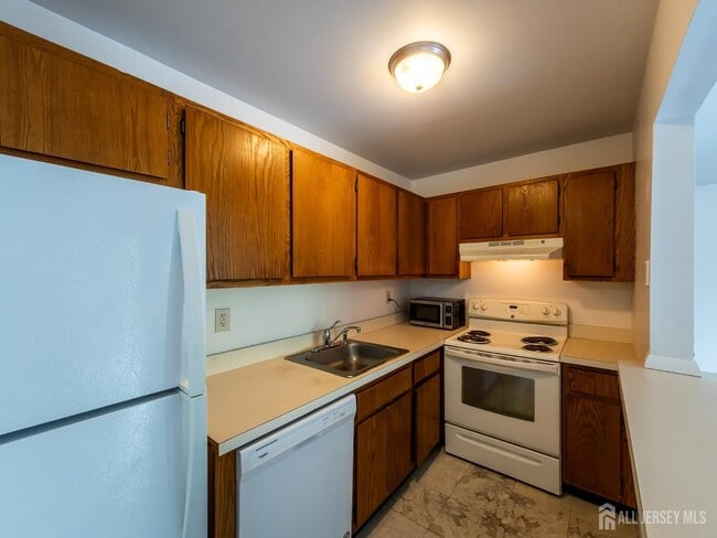 Building Photo - 20 Delar Pkwy