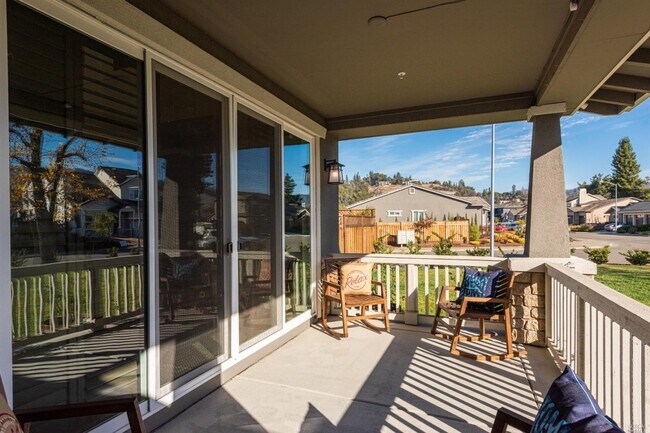 Building Photo - 380 Pacific Heights Dr