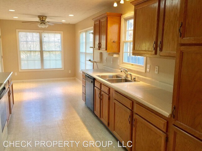 Building Photo - 3 br, 2 bath House - 510 Matterhorn Drive
