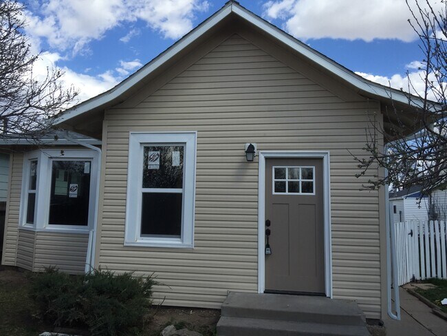 Foto del edificio - 324 2nd St