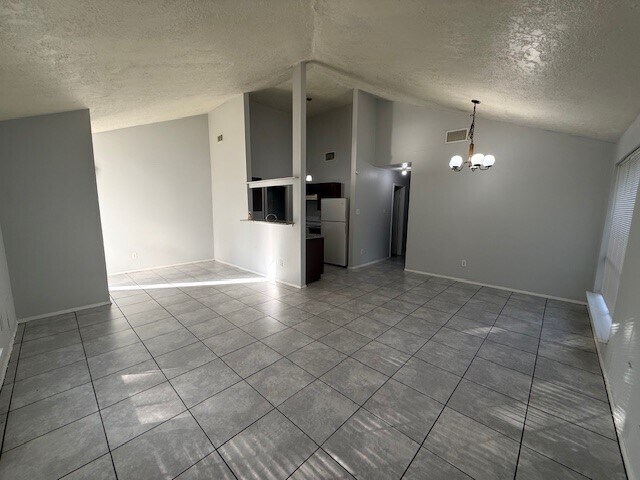 Foto del edificio - 22106 Moss Falls Ln