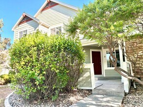 Building Photo - 5550 Corbett Dr
