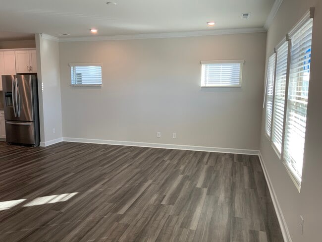 Building Photo - 12408 Larue Ln