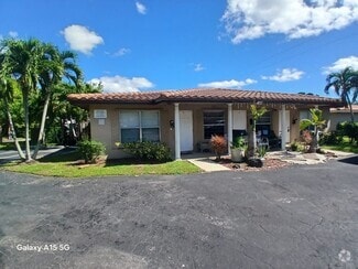 Building Photo - 4117 Riverside Dr