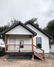 Building Photo - 45 W 400 S