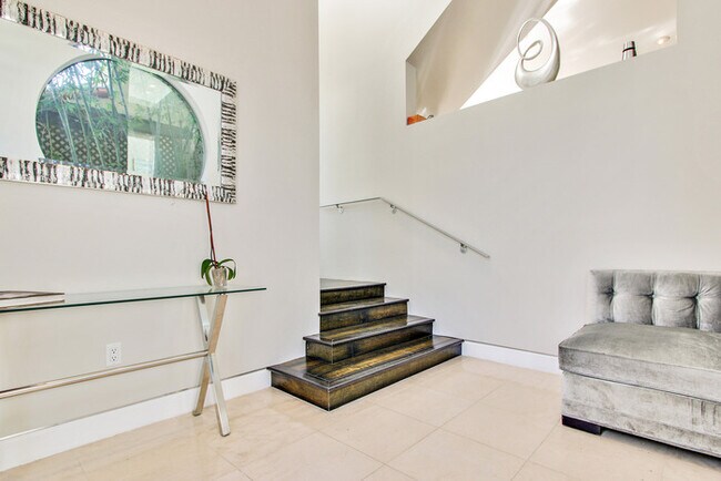 Foto del edificio - 8822 Rangely Ave