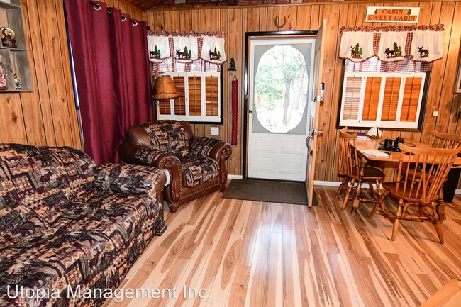 Building Photo - 2 br, 1 bath House - 450 Los Angeles Ave