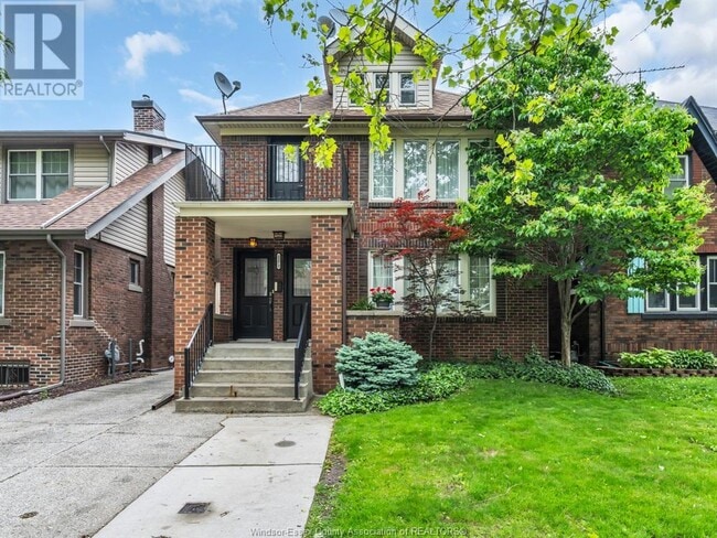 Building Photo - 2272 Dougall Ave